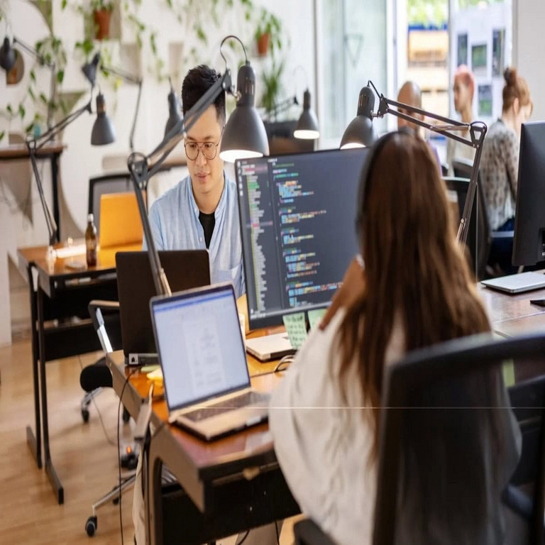 La inteligencia artificial podría alcanzar el 90 % de la generación de código, según el audaz pronóstico de Dario Amodei.