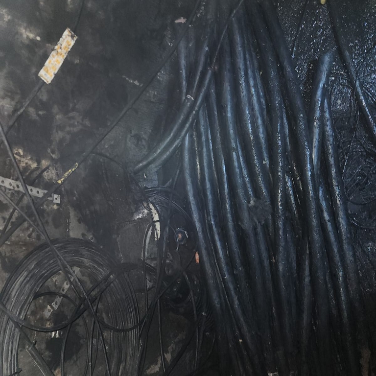 Desmantelan banda especializada en el robo de cables; Telmex interpone denuncia por robo agravado en Iztacalco. Desmantelan banda especializada en el robo de cables; Telmex interpone denuncia por robo agravado en Iztacalco.