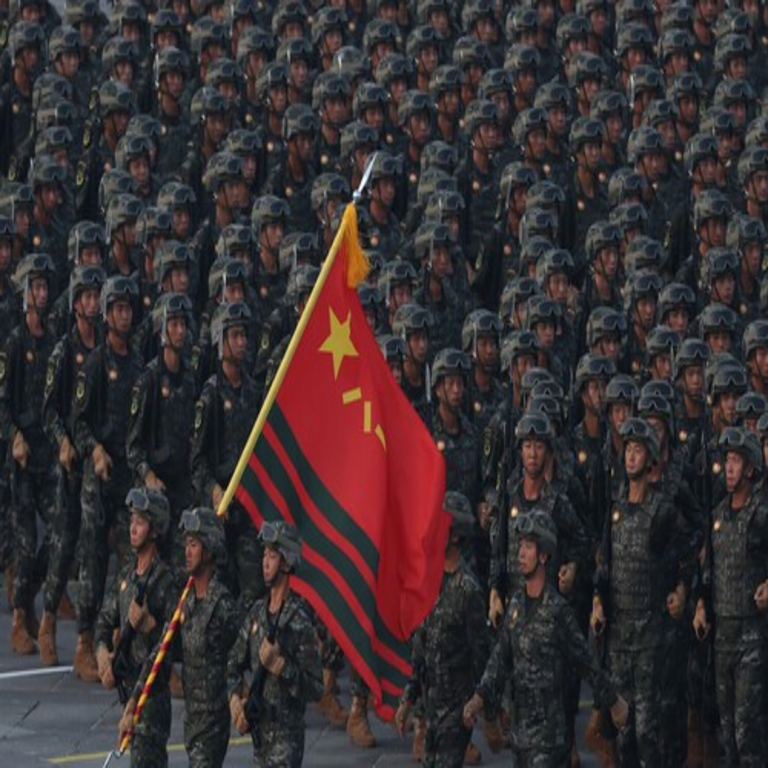 Aunque China ha experimentado purgas militares en el pasado, la más reciente se diferencia por un contexto sin precedentes: la posesión por parte de Estados Unidos de su información nuclear.