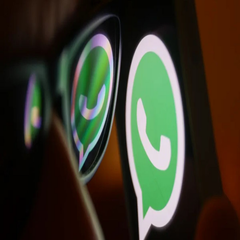 WhatsApp impondrá tarifas a los chatbots de inteligencia artificial para operar en Italia.
