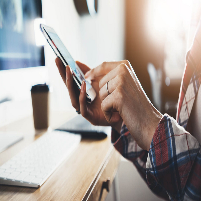 Argentina: Uber, PedidosYa y Rappi bajo escrutinio, lo que establece la reforma laboral K para el sector.