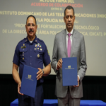 En la República Dominicana, Indotel y Dicat suscriben un convenio para robustecer la indagación de delitos cibernéticos.