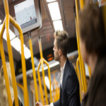 Telefónica y CAF implementan el primer piloto europeo de computación en el borde comercial en el sector industrial.