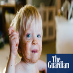 El concepto de cena vertida: el espagueti se sirve ahora directamente sobre la mesa, pero ¿cuáles son las razones? El concepto de cena vertida: el espagueti se sirve ahora directamente sobre la mesa, pero ¿cuáles son las razones?