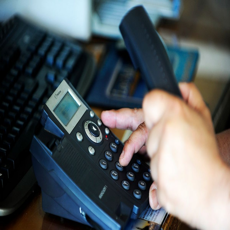 En Panamá, el Gabinete aprueba la extensión por dos años del contrato de telefonía fija del Estado.