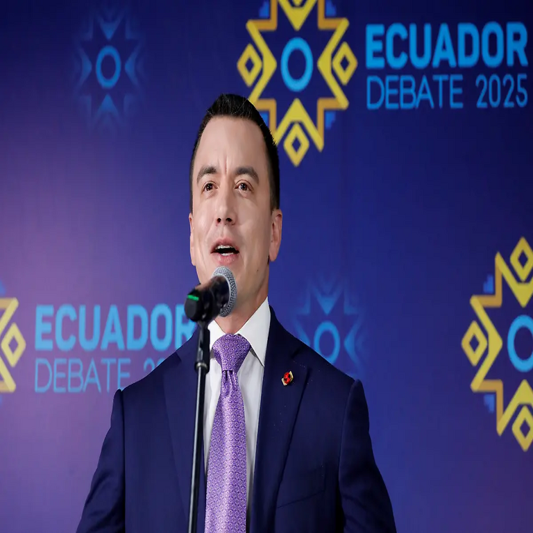 Ecuador | Noboa refuerza vínculos con los Emiratos Árabes Unidos: La inversión estratégica y la ciencia definen la agenda en la Cumbre Mundial de Gobiernos.