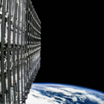 Elon Musk progresa en su iniciativa para desplegar un millón de satélites y saturar la órbita terrestre con centros de datos espaciales.