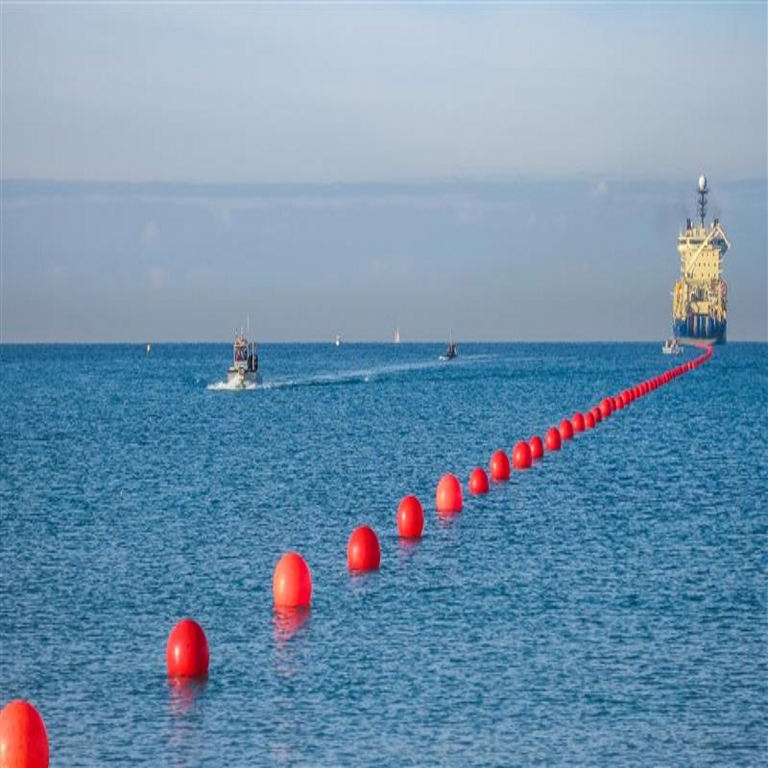 Legisladores chilenos demandan una investigación sobre el controvertido proyecto de cable submarino destinado a conectar Chile con China.