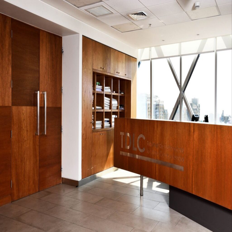 El TDLC aprobó el convenio entre la FNE y las empresas matrices de PedidosYa y Glovo, que dispone un pago de US$ 31,5 millones a beneficio fiscal en el marco de un proceso judicial originado por un acuerdo internacional de reparto de mercados que derivó en la salida de Glovo de Chile.