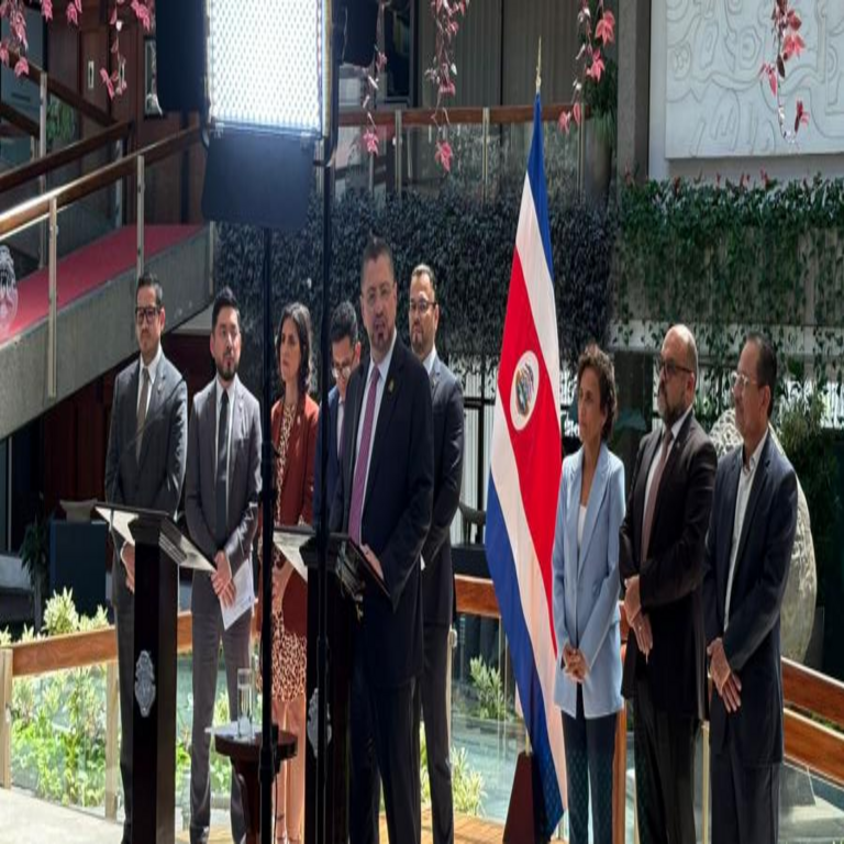 Costa Rica proporcionará acceso a conectividad en los hogares de estudiantes que viven en condiciones de pobreza extrema.