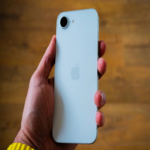 La reciente oferta destacada en el outlet de MediaMarkt consiste en un iPhone completamente nuevo: opción ideal para quienes buscan un dispositivo móvil de Apple con una autonomía de batería superior.