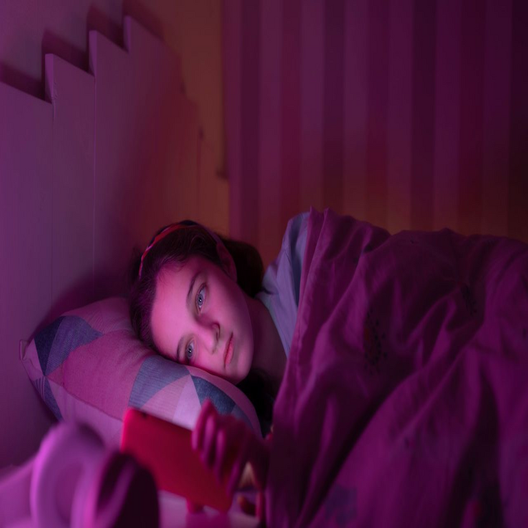 Plataformas como Meta, TikTok y Roblox, junto con otras similares, serán sometidas a una evaluación externa tras la controversia sobre la adicción en la juventud.