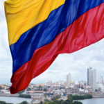 Claro Colombia registra un incremento de 500.000 líneas móviles en el cuarto trimestre de 2025, mientras que los ingresos totales experimentan una caída del 1,6%.