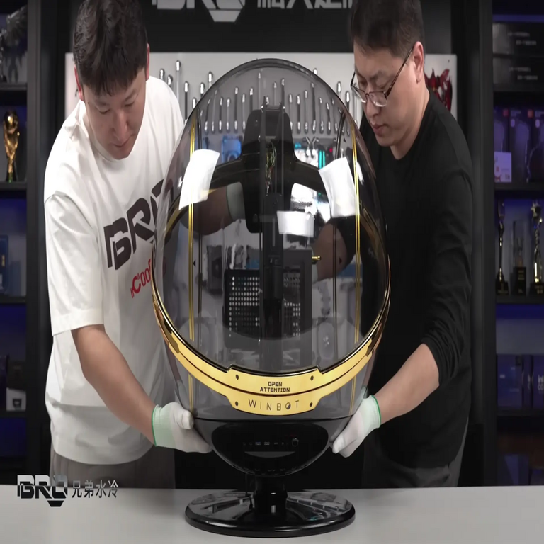 Descubra este ordenador personal excepcional: adopta una forma esférica, tiene un precio de 60.000 euros y establece nuevos récords en el sector.