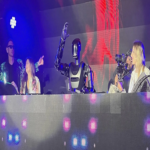 Un club nocturno en San Francisco implementa un robot humanoide como DJ, lo que genera una respuesta entusiasta del público: es el mejor que hemos presenciado hasta la fecha.