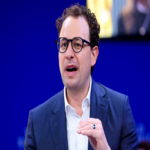 Anthropic altera el entusiasmo por la inteligencia artificial con una ronda de financiación masiva de 30.000 millones de dólares que eleva su valoración a 380.000 millones.