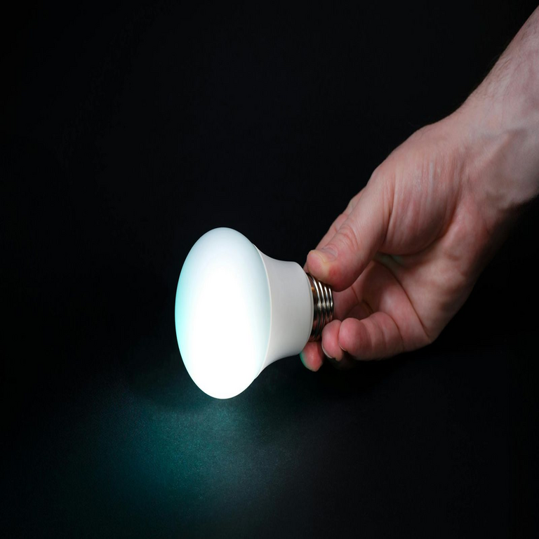 Circunstancias en las que resulta ventajoso reemplazar las bombillas convencionales por versiones inteligentes. Circunstancias en las que resulta ventajoso reemplazar las bombillas convencionales por versiones inteligentes.