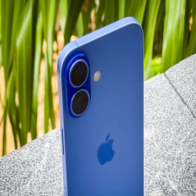 En el outlet de MediaMarkt se está liquidando este iPhone 16, que se presenta como una opción ideal para el primer dispositivo de Apple. En el outlet de MediaMarkt se está liquidando este iPhone 16, que se presenta como una opción ideal para el primer dispositivo de Apple.