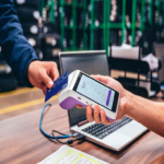 La CNBV retrocede en la iniciativa para regular comisiones en transacciones con tarjetas de pago. La CNBV retrocede en la iniciativa para regular comisiones en transacciones con tarjetas de pago.