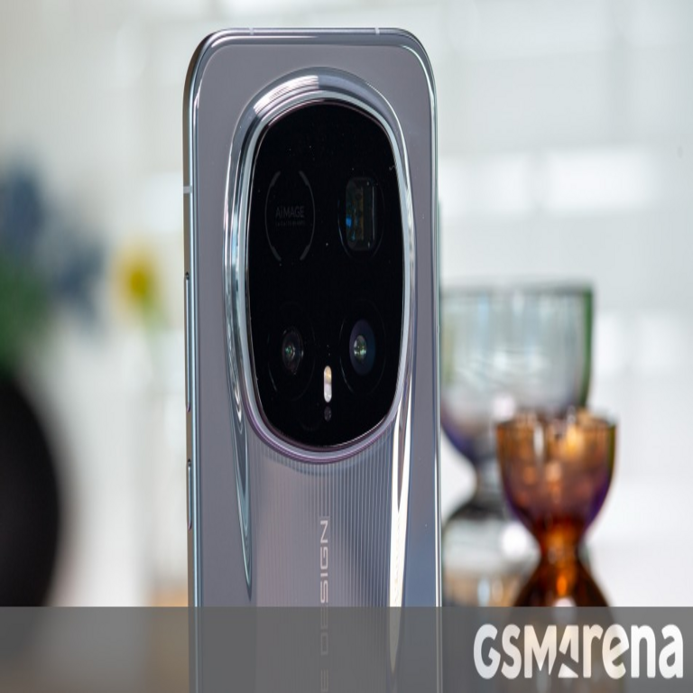 Desempaquetado del Honor Magic 8 RSR Porsche Design.