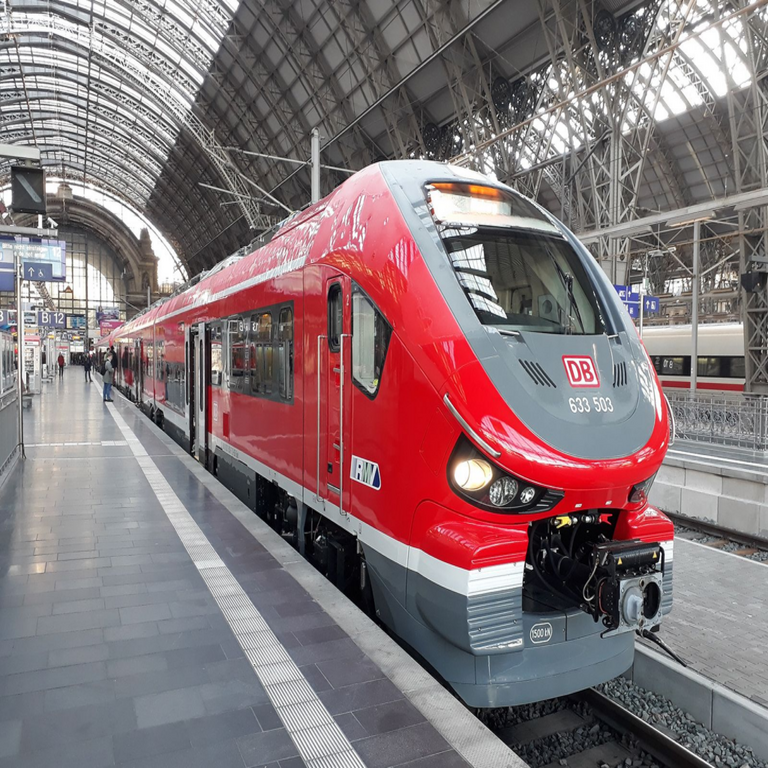 El operador ferroviario nacional de Alemania, Deutsche Bahn, afectado por un ciberataque DDoS.