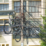 En Puerto Rico, el Negociado de Telecomunicaciones convoca audiencias para disponer la remoción de cables y postes en desuso.