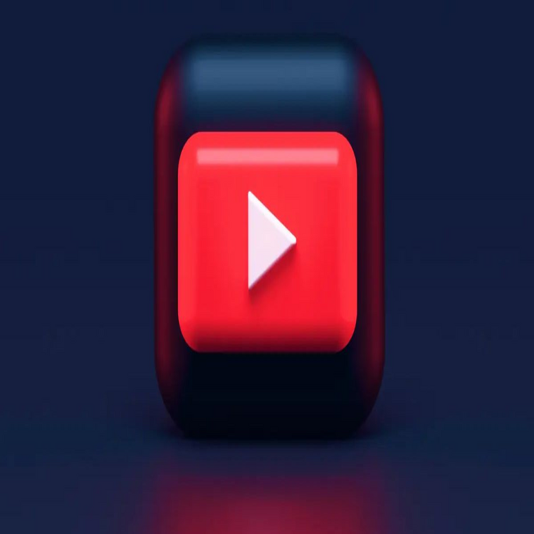 YouTube introduce su propia inteligencia artificial conversacional en la televisión.