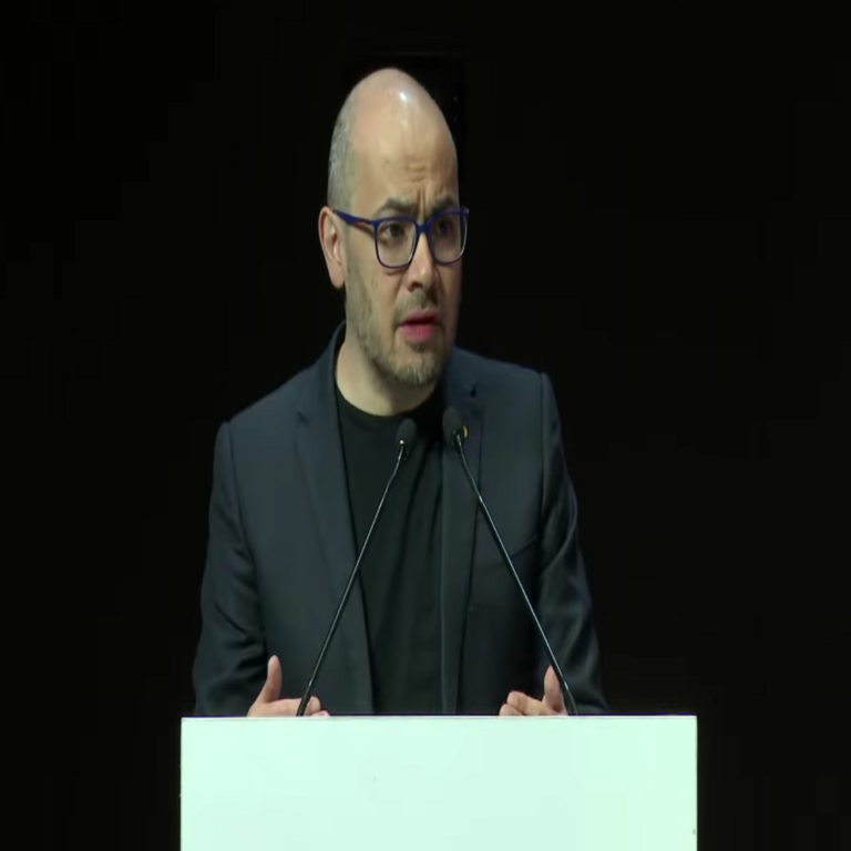 La inteligencia artificial general podría llegar en los próximos cinco o diez años, según DeepMind. La inteligencia artificial general podría llegar en los próximos cinco o diez años, según DeepMind.