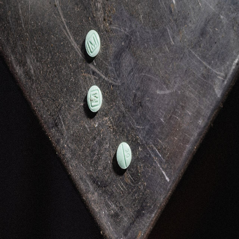 Laboró durante años en el FBI mientras dirigía una plataforma en la dark web dedicada a la comercialización de fentanilo.