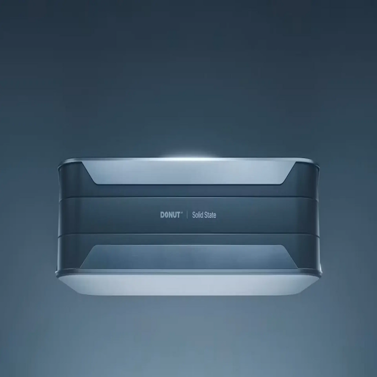 La batería de estado sólido desarrollada por Donut Lab, denominada “milagrosa”, logra una carga del 0 % al 80 % en 4,5 minutos, aunque presenta ciertas limitaciones.
