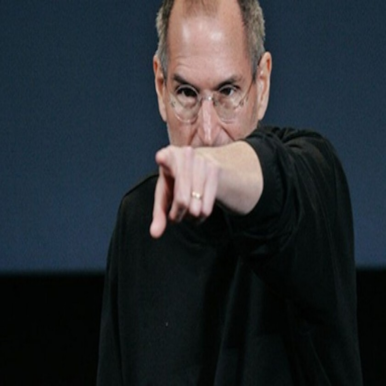 Tu interfaz de usuario es deficiente: la negociación más exigente de Steve Jobs concluyó impulsando que incluso el rey Juan Carlos I adquiriera sus computadoras.
