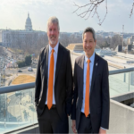 Líderes de Strategy alertan: la inteligencia artificial transformará los mercados de capitales.