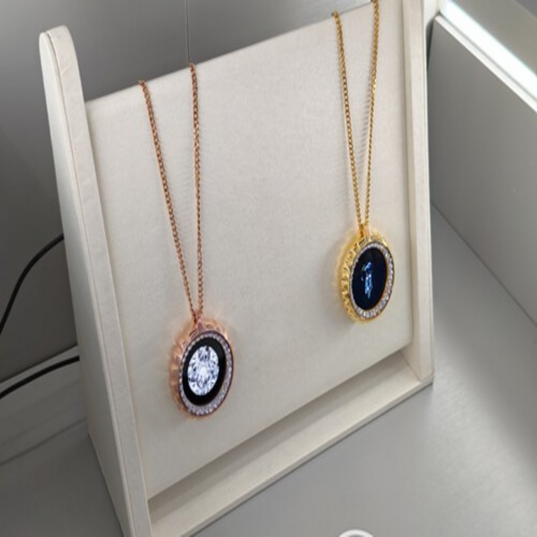 Samsung contempla un futuro en el que las pantallas OLED se integren en todos los dispositivos, incluyendo collares y consolas plegables.