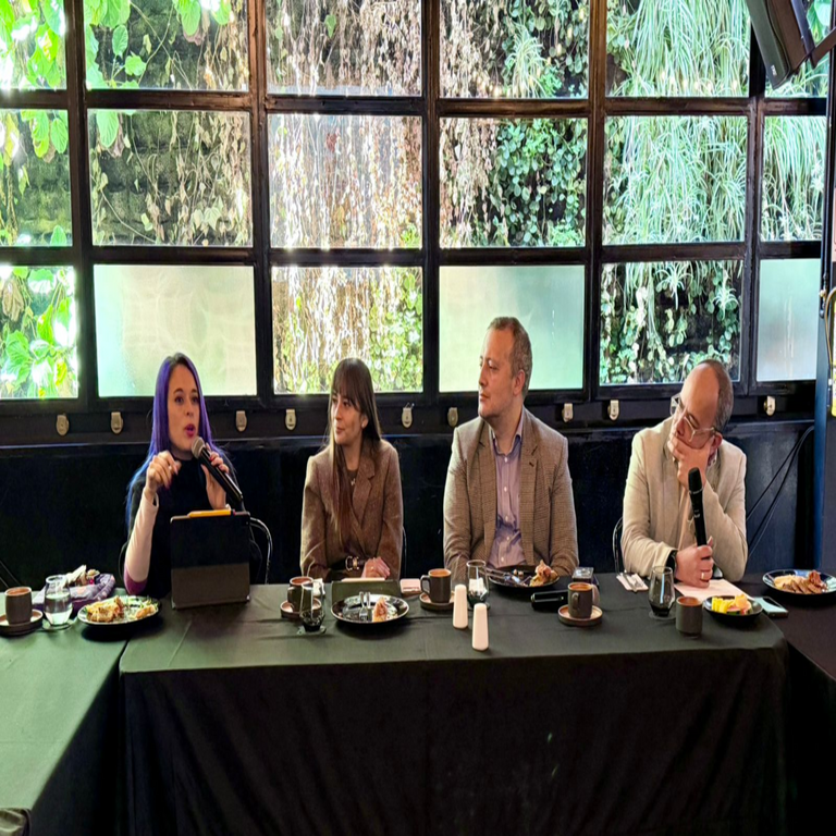 LG presentó en Colombia sus avances innovadores para 2026 en pantallas y sistemas de climatización inteligente.