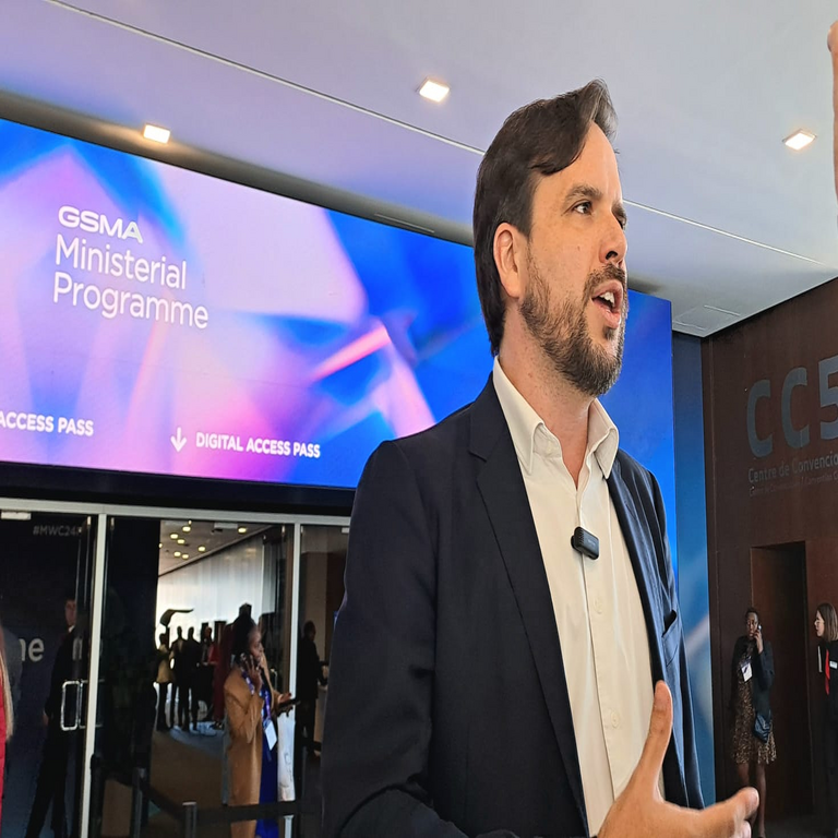 La Anatel descarta una intervención contra Starlink y apuesta por la competencia para reducir la concentración del mercado.