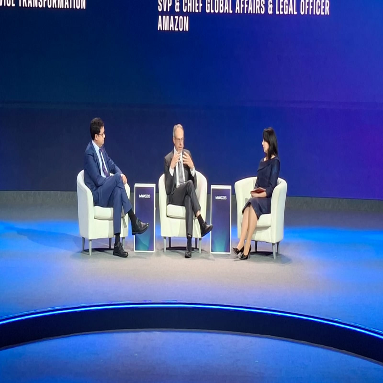 Amazon eleva su inversión proyectada en España hasta los 33.700 millones de euros.