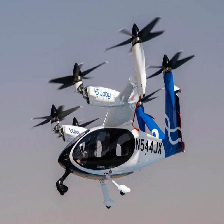 Uber se compromete a desplegar sus taxis aéreos antes de finalizar 2026. Uber se compromete a desplegar sus taxis aéreos antes de finalizar 2026.