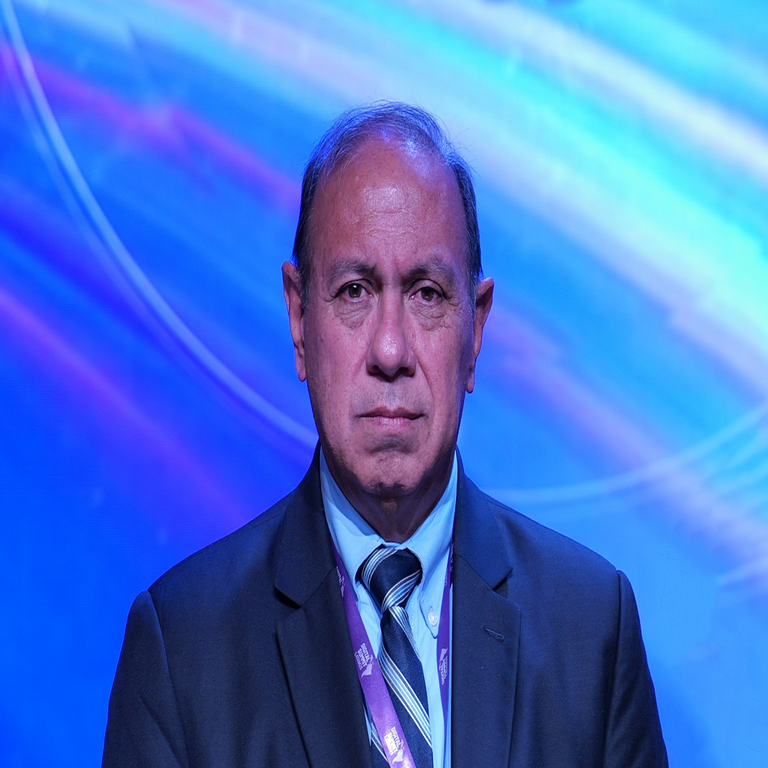 Bolivia reformula el proceso de licitación de espectro y avanza en la elaboración de un nuevo reglamento satelital.