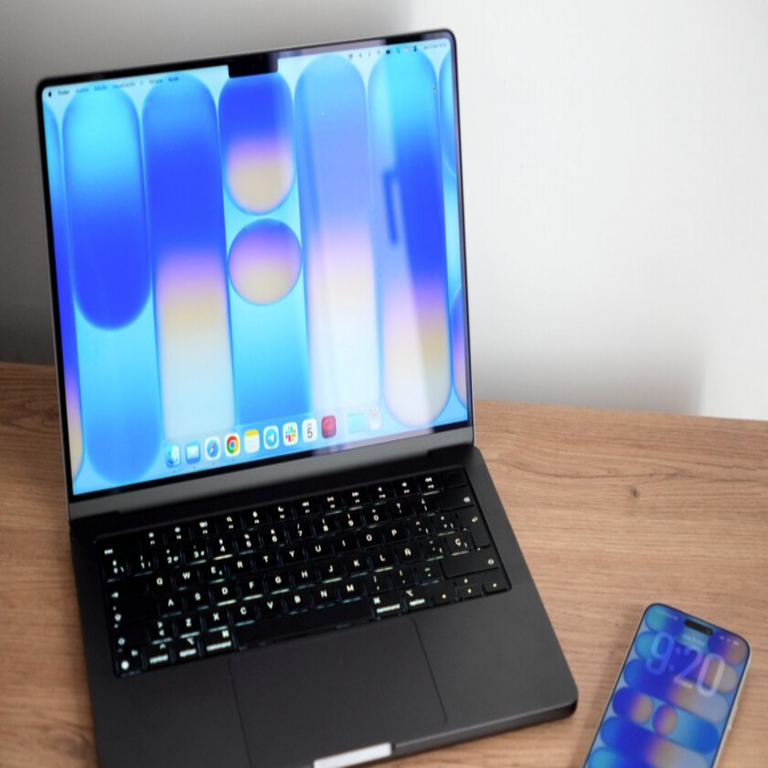 Personaliza tu Mac o iPhone con el estilo de MacBook Neo: descarga aquí los nuevos fondos de pantalla