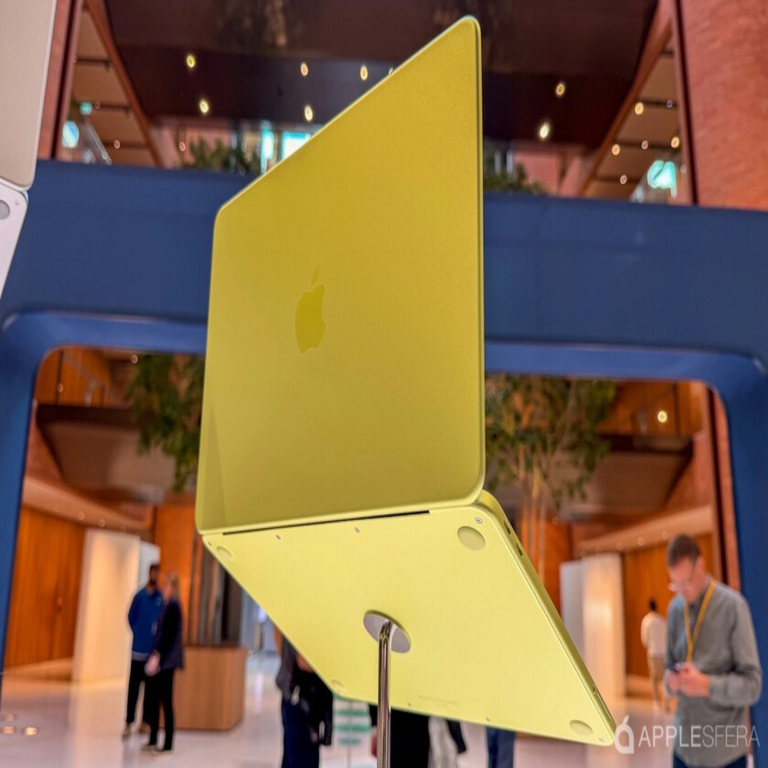 MacBook Neo: sin teclado retroiluminado y otras concesiones que realiza para posicionarse como el ordenador portátil más asequible de Apple.