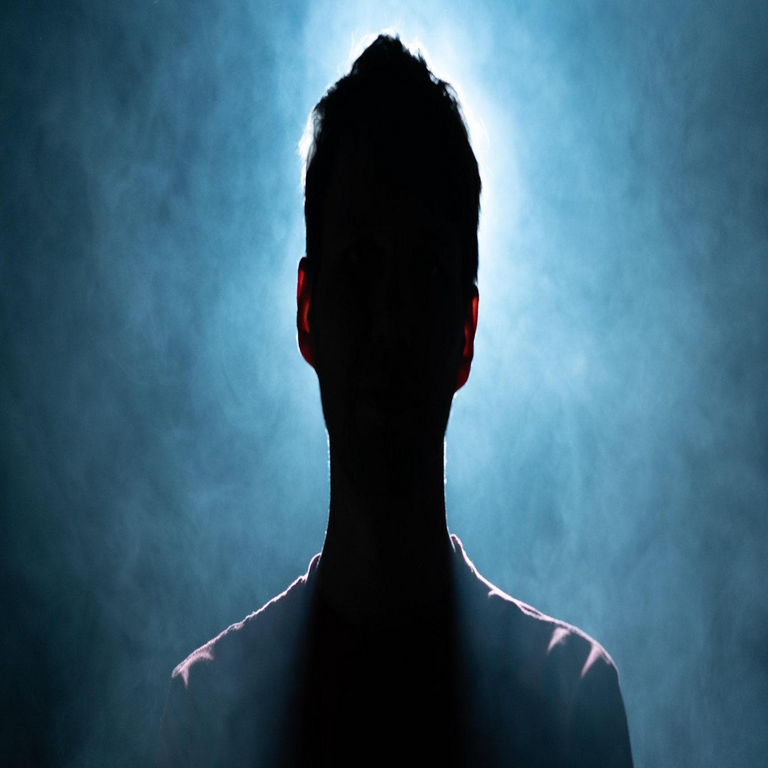 Fin del anonimato en Internet: logran identificar usuarios con un 90% de precisión mediante inteligencia artificial.