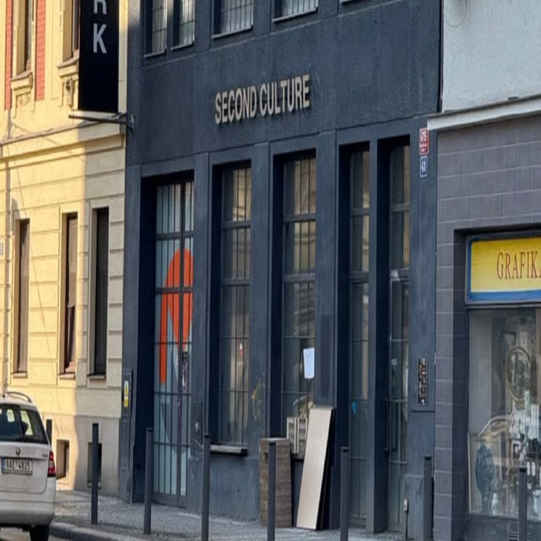 Paralelní Polis, el emblemático bastión histórico de Bitcoin en Praga, clausura sus puertas.