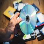 Almacenar fotografías en un disco compacto no constituye una opción óptima.