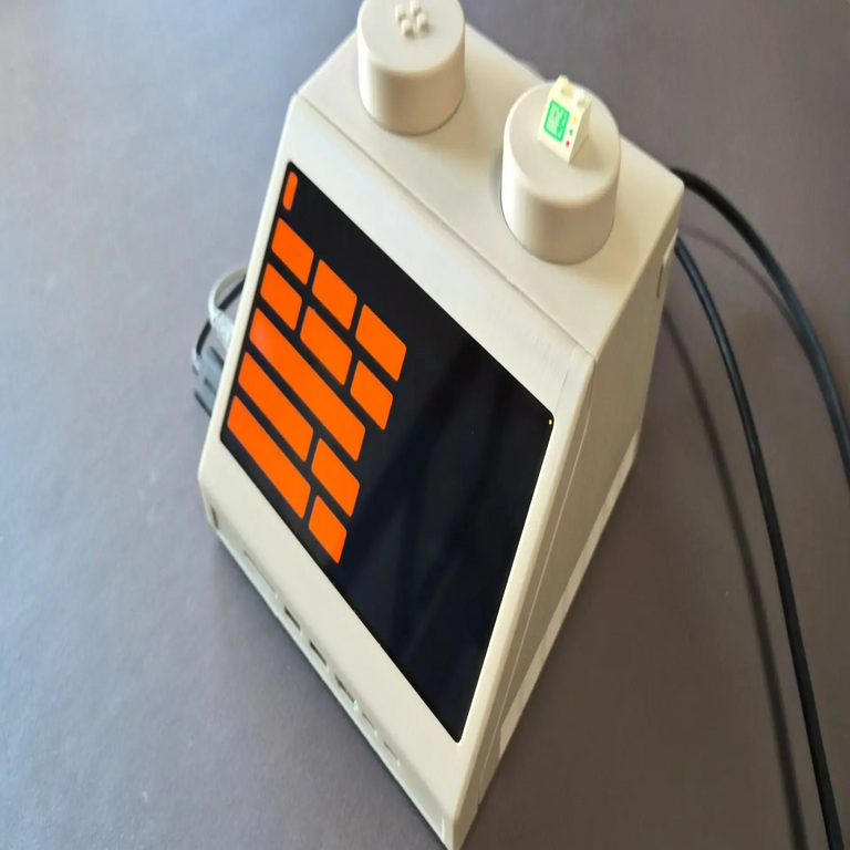 El ordenador más geek que observará hoy: un Mac Mini integrado en un bloque colosal de LEGO