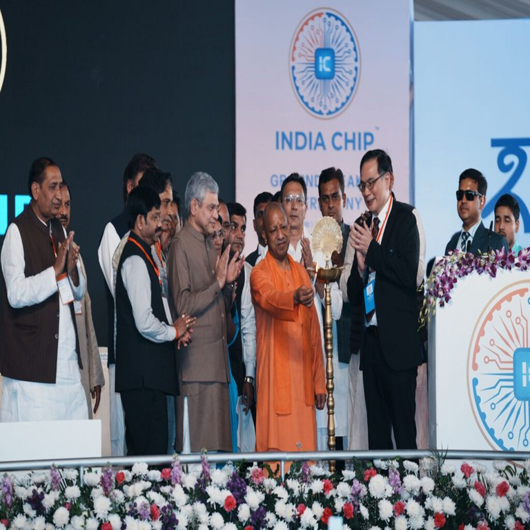 Foxconn ha iniciado la construcción de su planta de semiconductores en India.