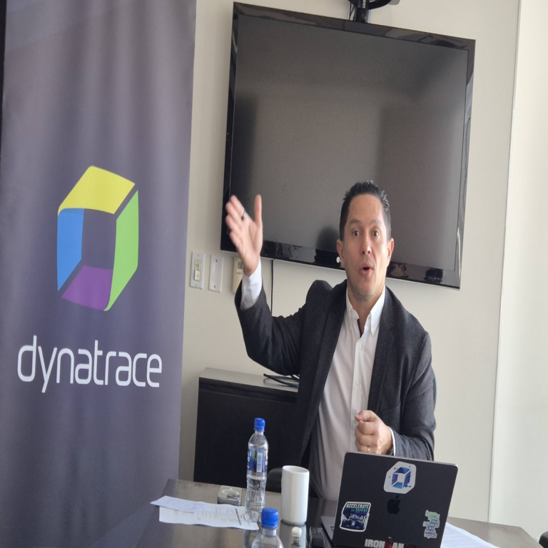 Dynatrace se compromete con la responsabilidad de asistir a las empresas en la gestión del desorden generado por la inteligencia artificial.