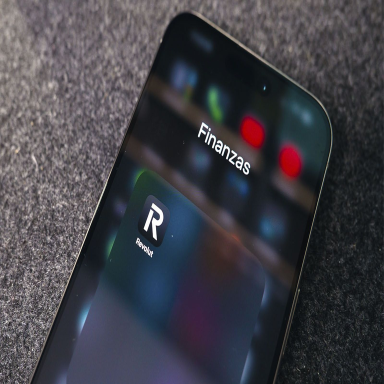 El Tribunal de Justicia de la Unión Europea lo establece con claridad: el banco debe indemnizar al cliente en caso de robo, incluso si la responsabilidad recae en el propio titular.