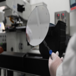 China alerta sobre una potencial nueva crisis global en semiconductores e imputa a los Países Bajos su provocación. China alerta sobre una potencial nueva crisis global en semiconductores e imputa a los Países Bajos su provocación.