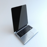 Estás perjudicando tu dispositivo sin percatarte: el error frecuente en la limpieza de tu ordenador que causa un daño permanente en la pantalla.