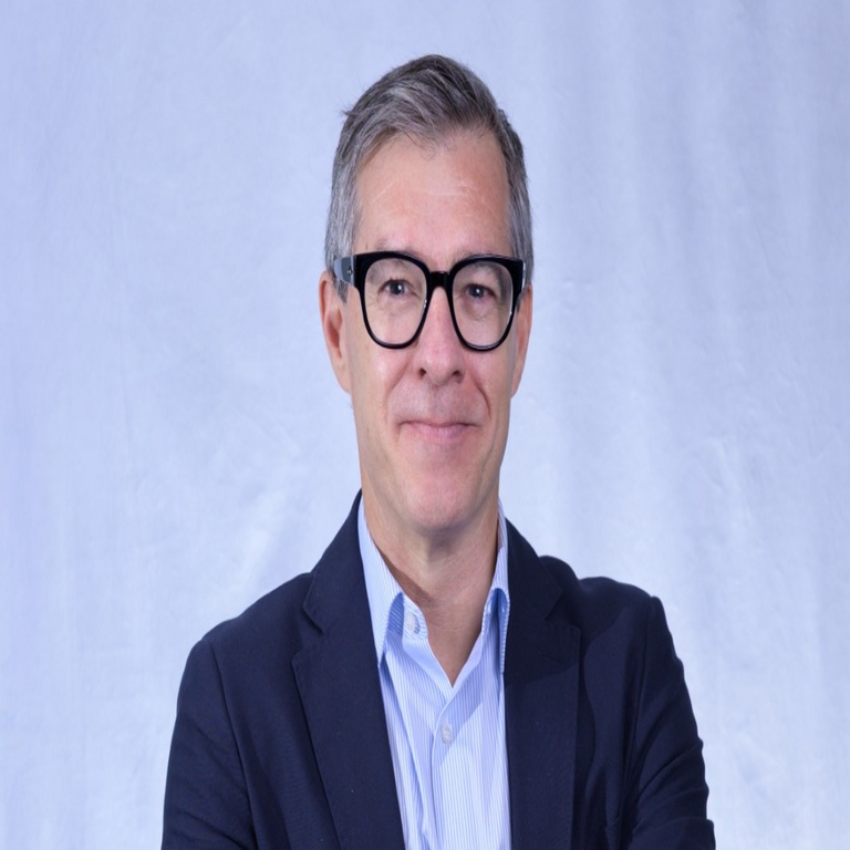 América Latina genera aproximadamente la mitad de los ingresos de Hispasat: sus estrategias futuras.